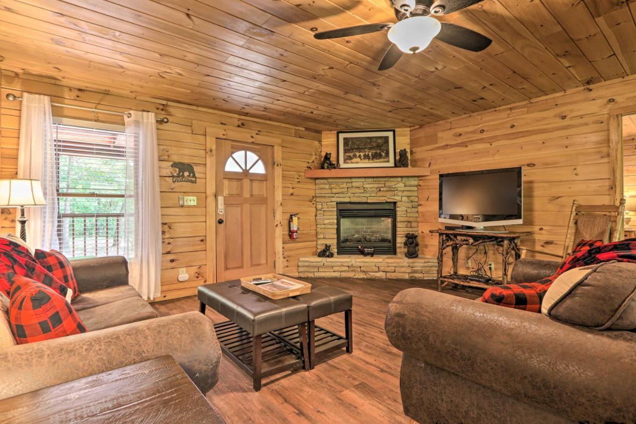 Cabin With Deck And Fireplace Less Than 3 Mi To Dollywood! Pigeon Forge Exterior foto